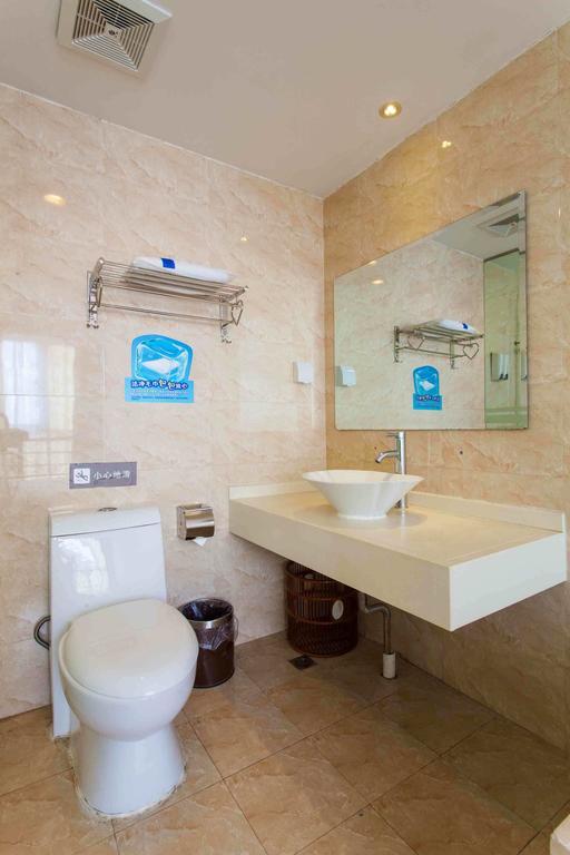 7Days Inn Zhongshan People'S Hospital Holiday Square Room photo